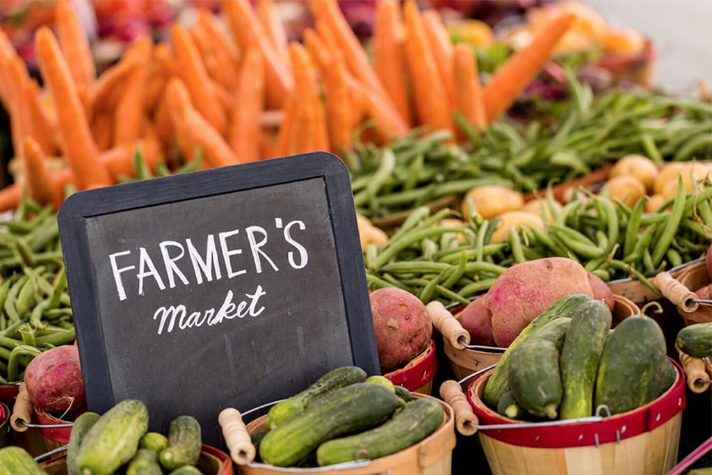 Virginia farmers markets near Lake Anna