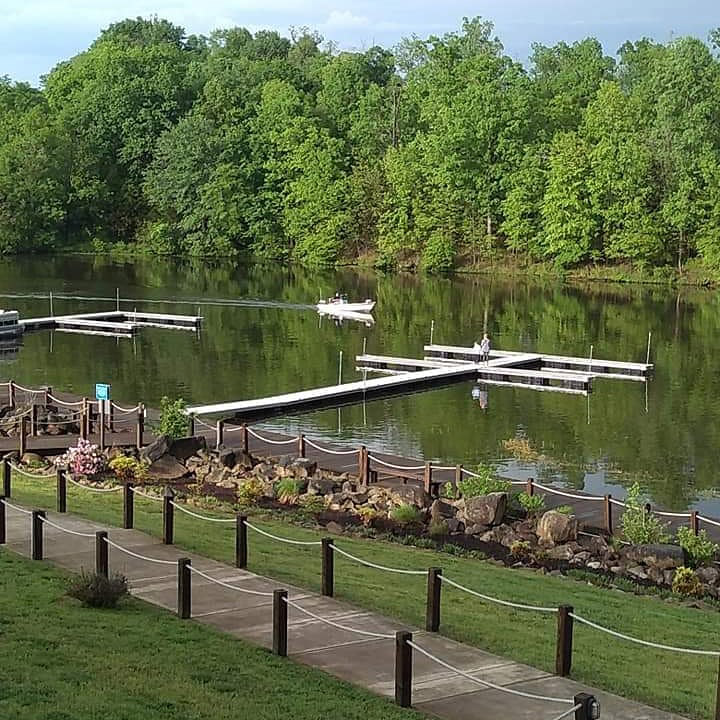 tims at lake anna dock and boat slips